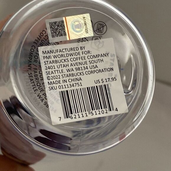 Starbucks Clear Georgetown University Hoyas Reusable Plastic Water Bottle OS NWT - Picture 4 of 6